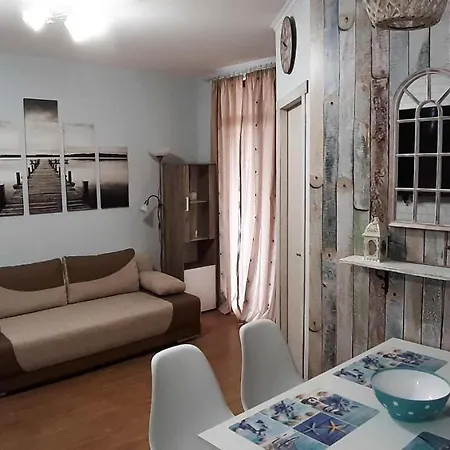 Aparthotel К-С Нестинарка Студио Грейси